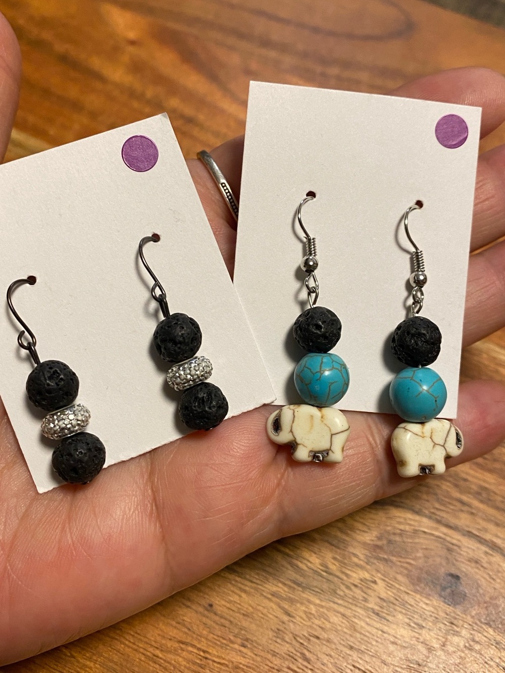 Volcanic beads and howlite dangle earrings 2 pairs